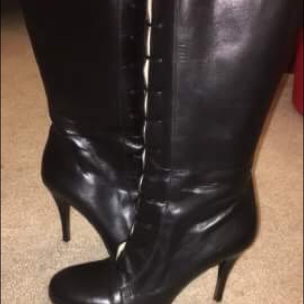 Designer Knee High Lace-Up Heeled Boots